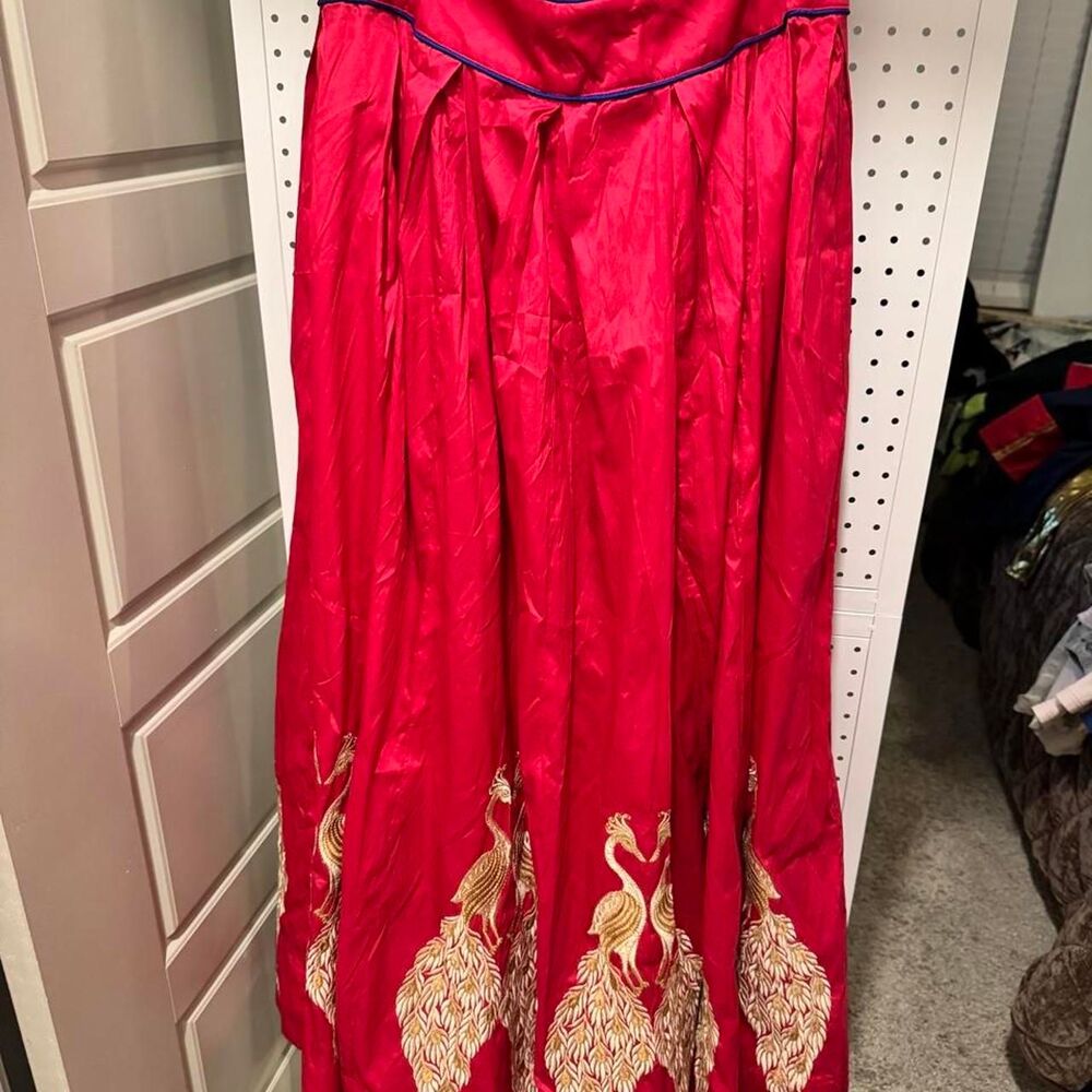 Red Peacock Embroidered Maxi Skirt Size 6 Gold Bird Full Skirt